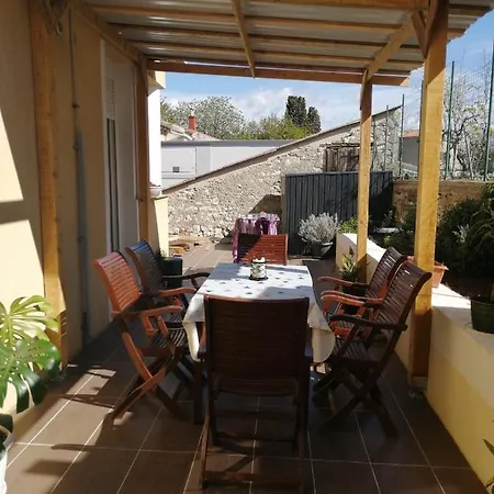 Apt Stoja Beach - 50M From The Sea !! Apartament *
